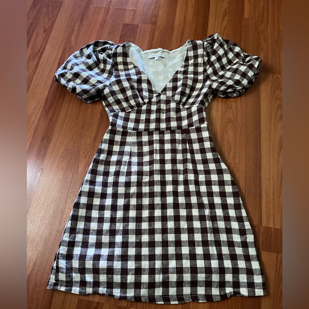 Urban Revivo plated dress